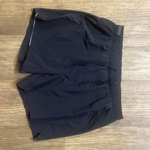Lululemon Men’s Exercise Shorts - 4 inch inseam - Size L